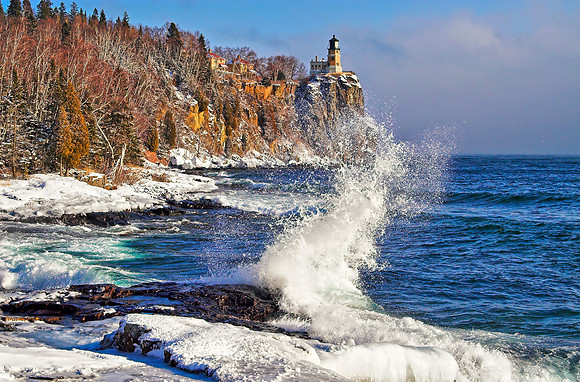 Crashing Waves
