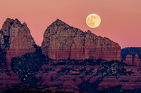Supermoon And Steamboat