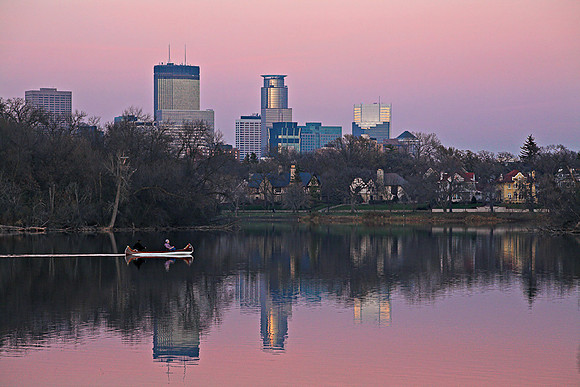 Canoer, Lake Of The Isles, Minneapolis Skyline, Minnesota