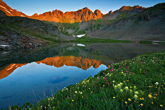 Tundra Glow