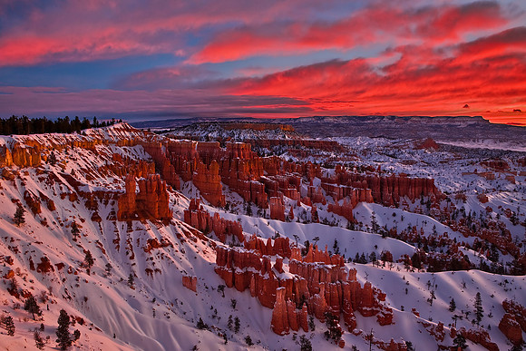Wintry Sunrise at Bryce Canyon